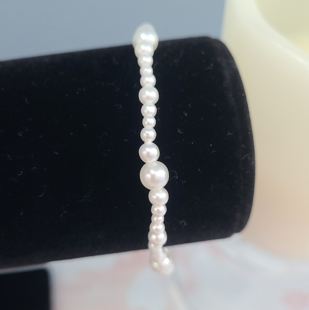 Handmade Silver-Toned White Faux Pearl Bracelet Earrings - Picture 5 of 7
